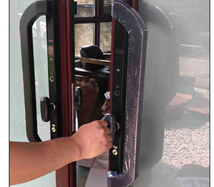 installation demo of slim smart lock for caravan(model X550)