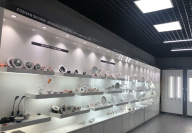 led product show room